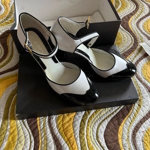Via Spiga Black and White Mary Jane Heels 6.5